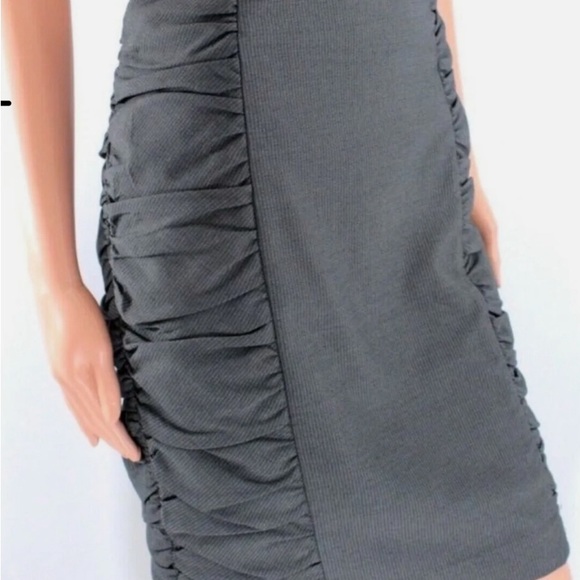 Anthropologie pencil skirt . - Picture 6 of 8